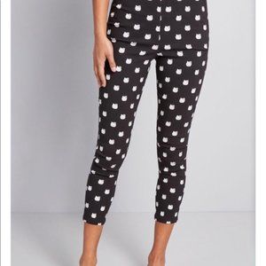 Modcloth Hello Kitty Cropped Pants